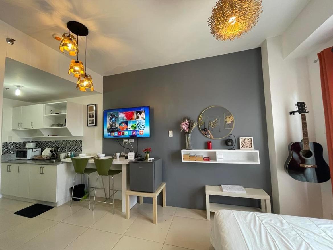 Cool Suites At Wind Residences Tagaytay Staycation- Im Hana 1 Tagaytay City Εξωτερικό φωτογραφία